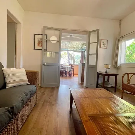 בית נופש Of 70 M2 With Sea View -